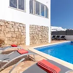 Villa Heart Of Village Ocean Views Pool