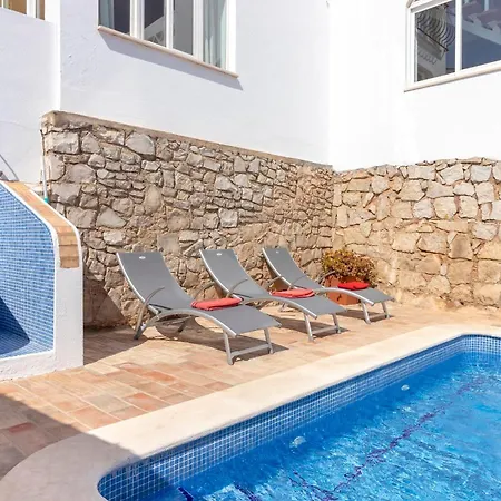 Heart Of Village Ocean Views Pool וילה
