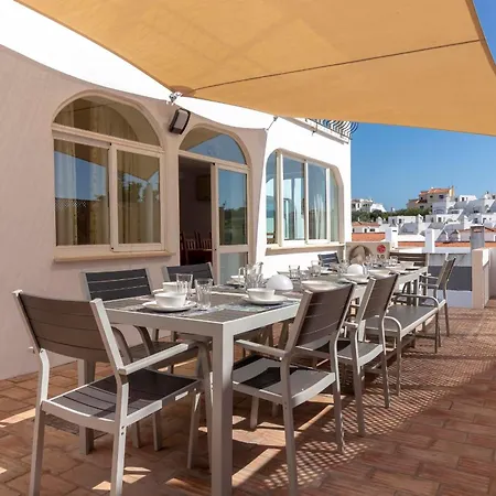 Heart Of Village Ocean Views Pool Villa *