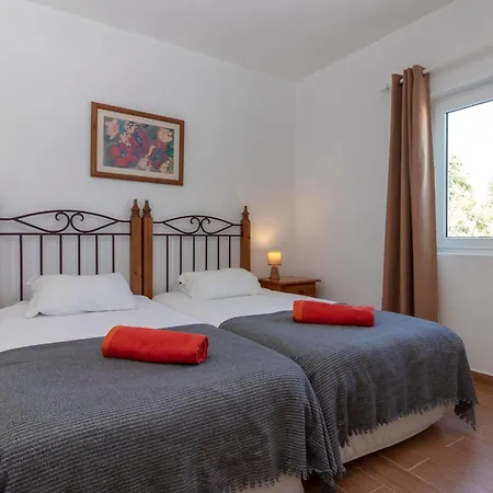Heart Of Village Ocean Views Pool Villa